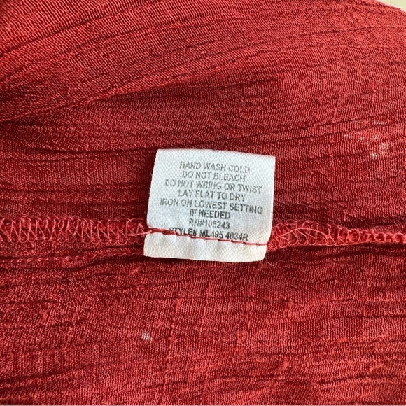 Bobeau Red Blouse with Lace Hem - Picture 2 of 8